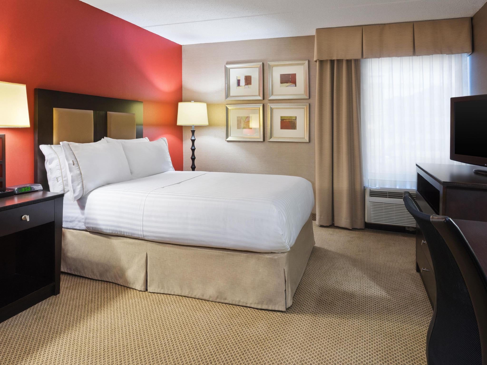 Holiday Inn Express Charleston-Civic Center By Ihg Eksteriør bilde