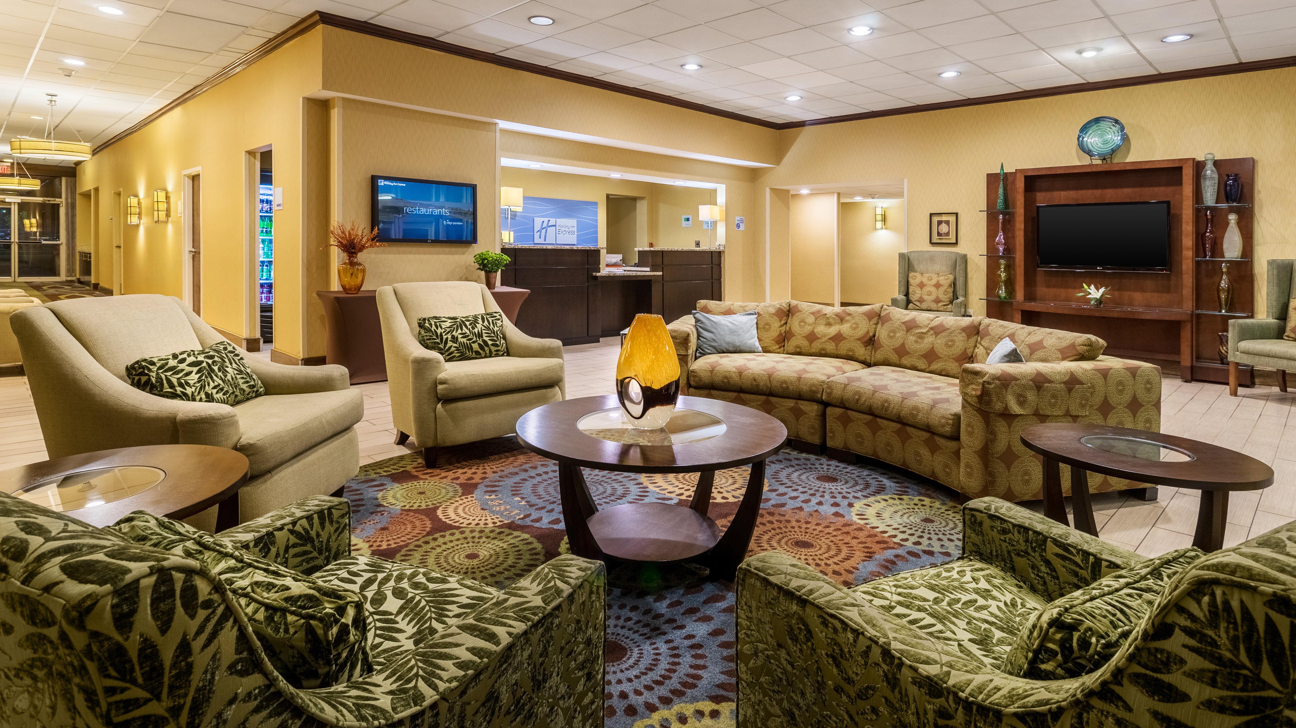 Holiday Inn Express Charleston-Civic Center By Ihg Eksteriør bilde