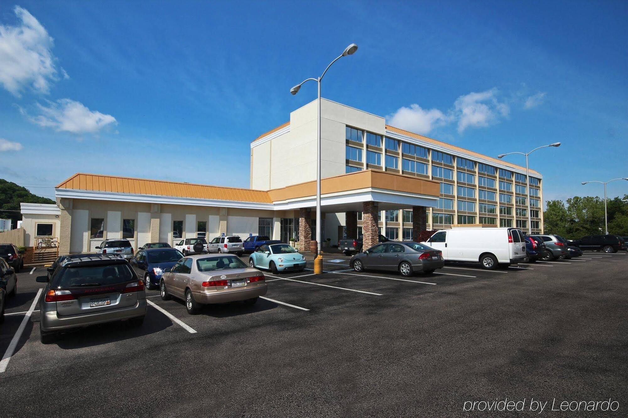Holiday Inn Express Charleston-Civic Center By Ihg Eksteriør bilde